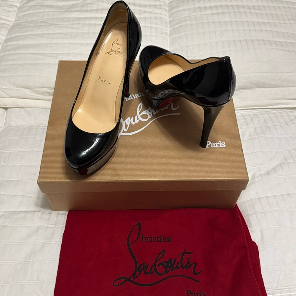Christian Louboutin Bianca 120 patent calf  36.5